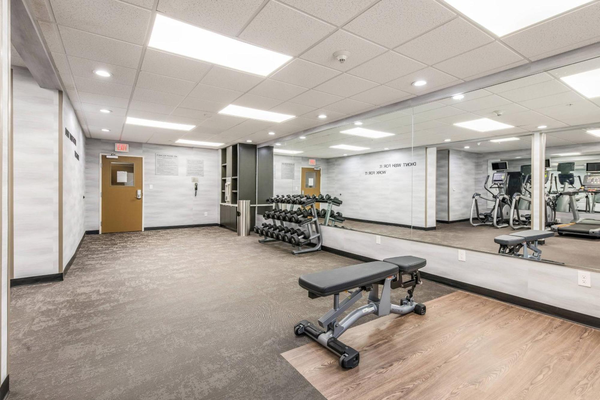 Fairfield By Marriott Inn & Suites Greensboro Coliseum Area Eksteriør billede