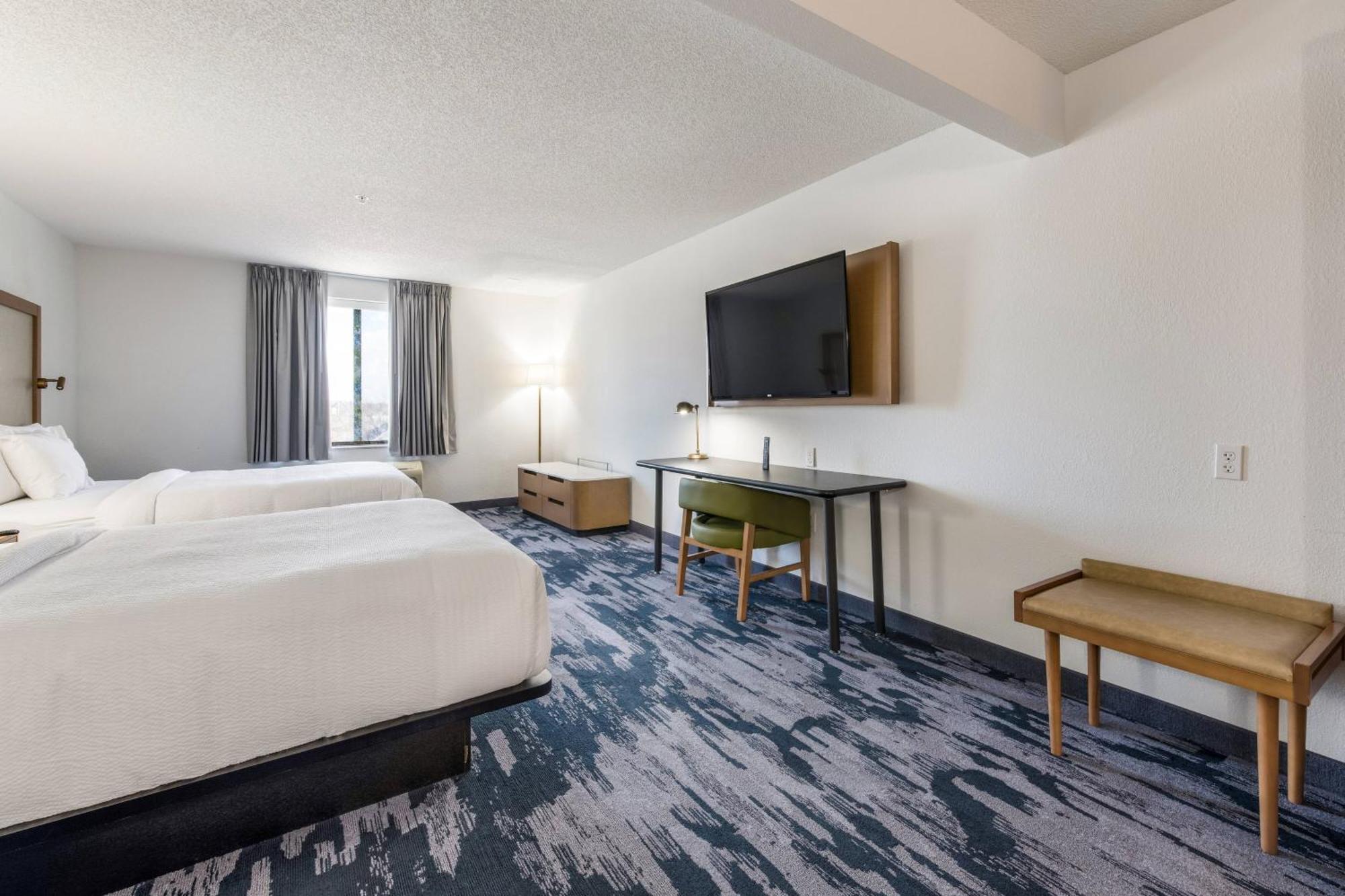 Fairfield By Marriott Inn & Suites Greensboro Coliseum Area Eksteriør billede
