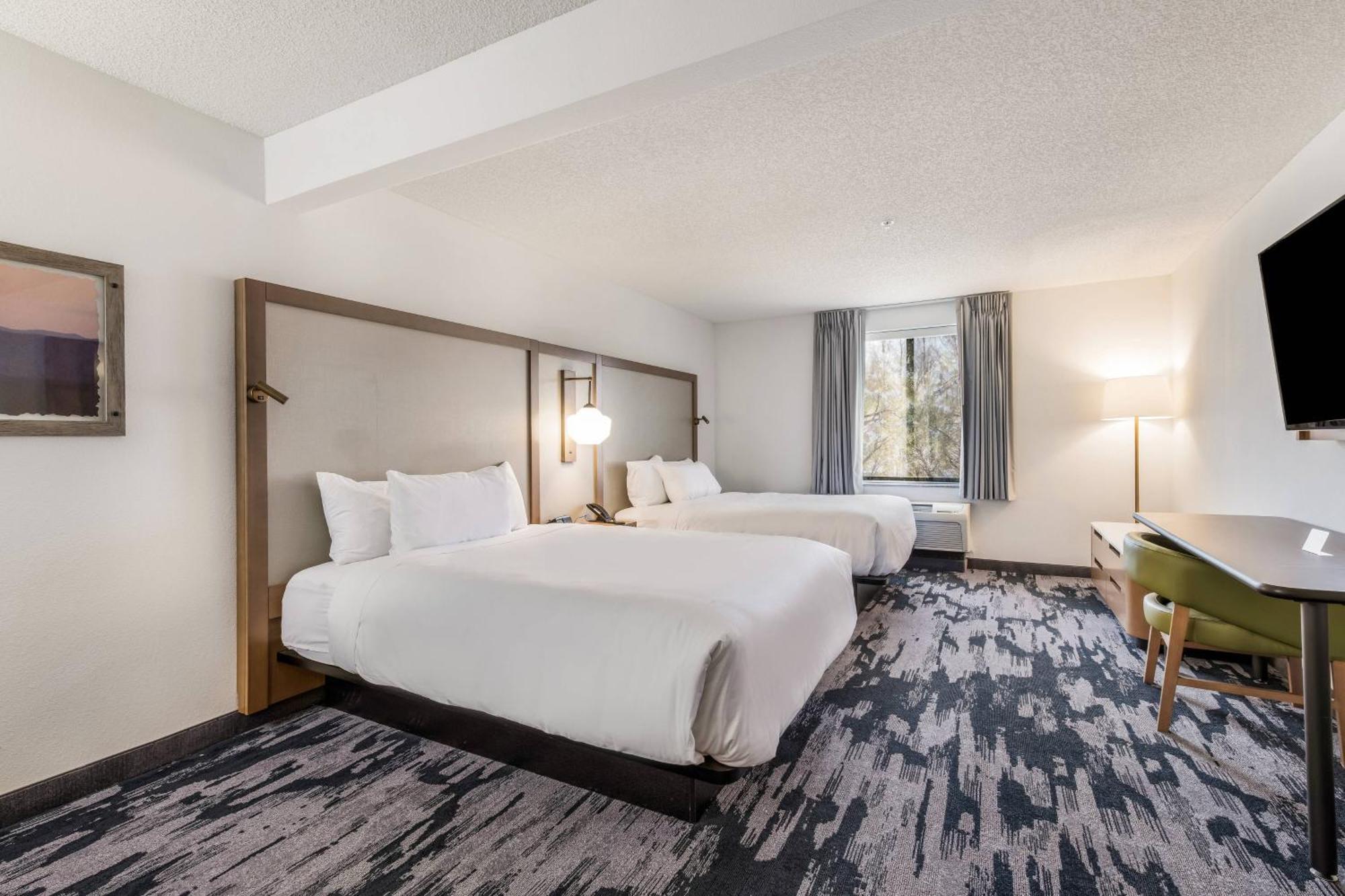 Fairfield By Marriott Inn & Suites Greensboro Coliseum Area Eksteriør billede