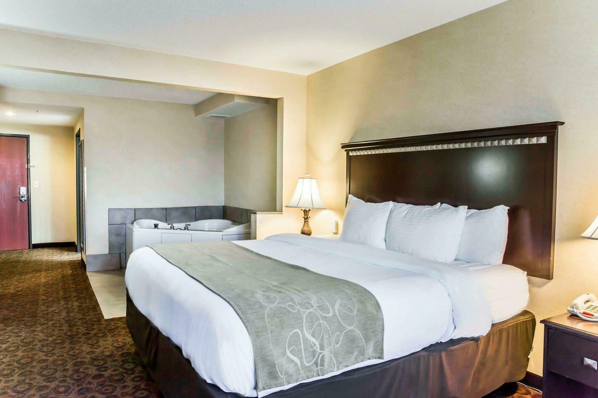 Fairfield By Marriott Inn & Suites Greensboro Coliseum Area Eksteriør billede